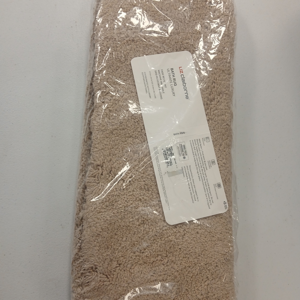 Tan LIZ CLAIBORNE Bath Mat